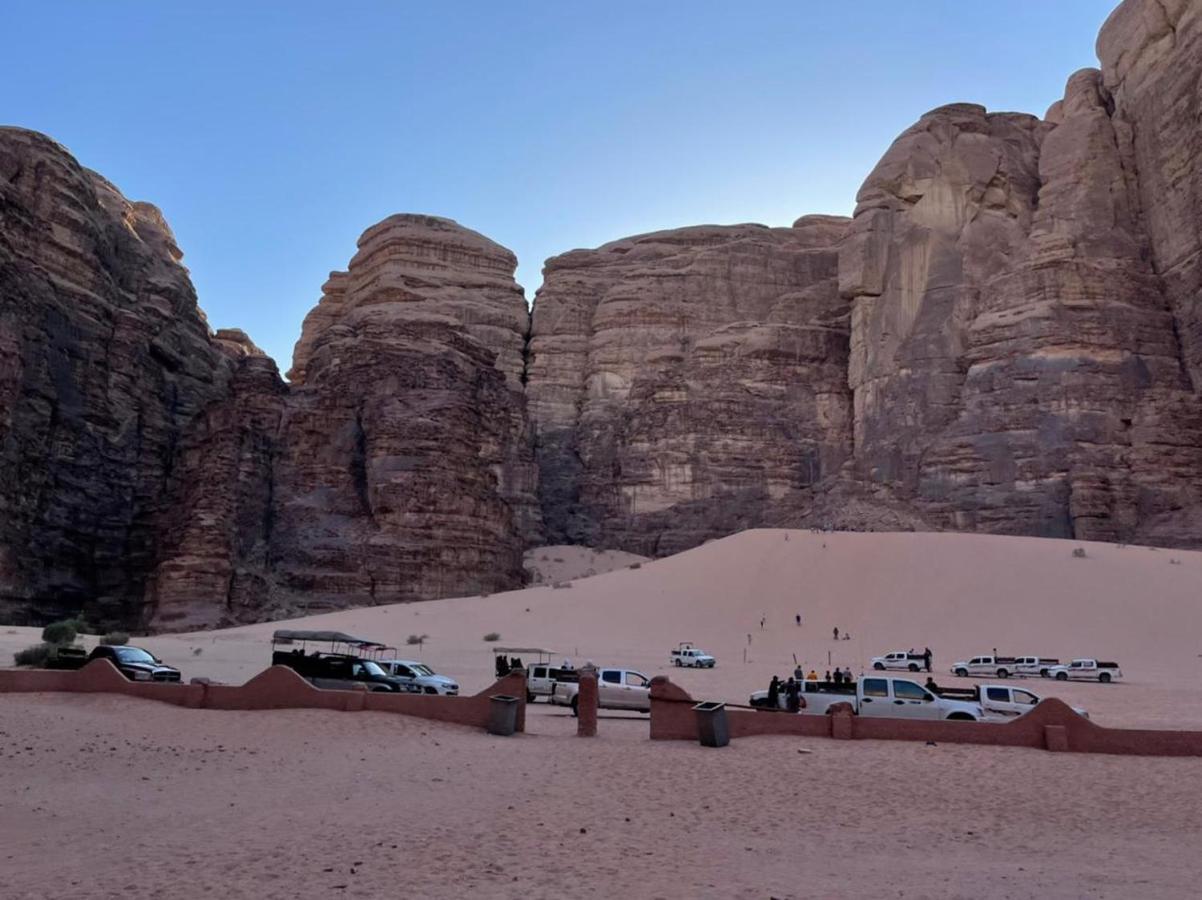 Wadi Rum Magic Camp 外观 照片