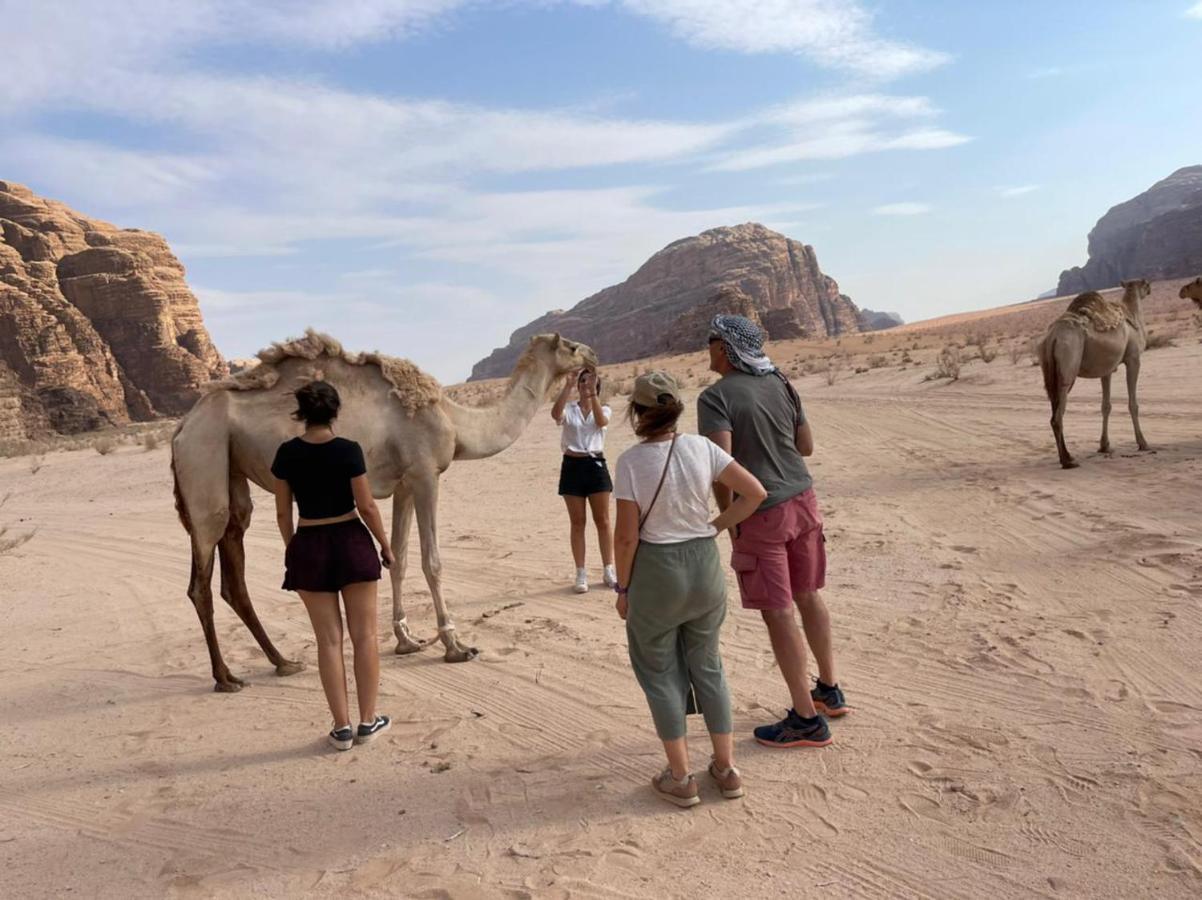 Wadi Rum Magic Camp 外观 照片