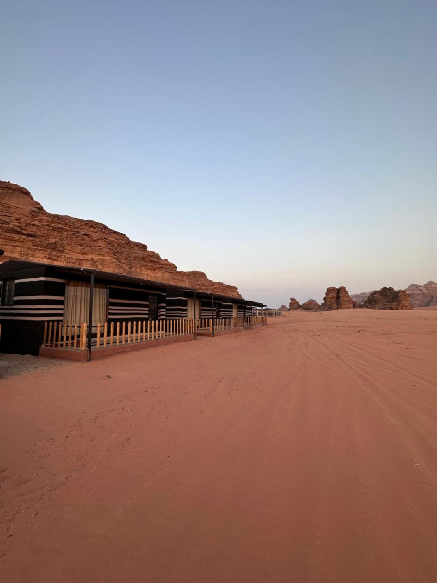 Wadi Rum Magic Camp 外观 照片