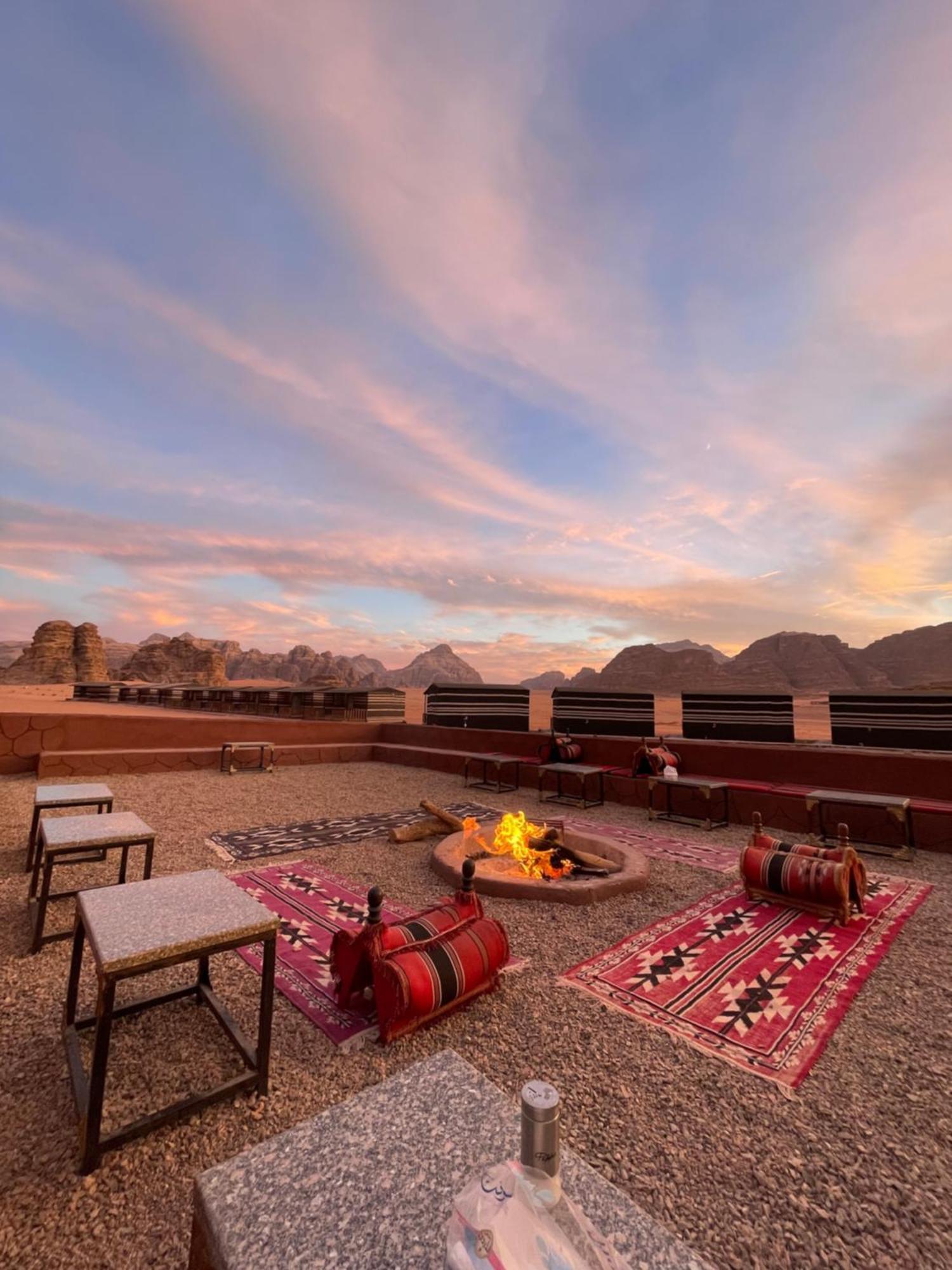 Wadi Rum Magic Camp 外观 照片