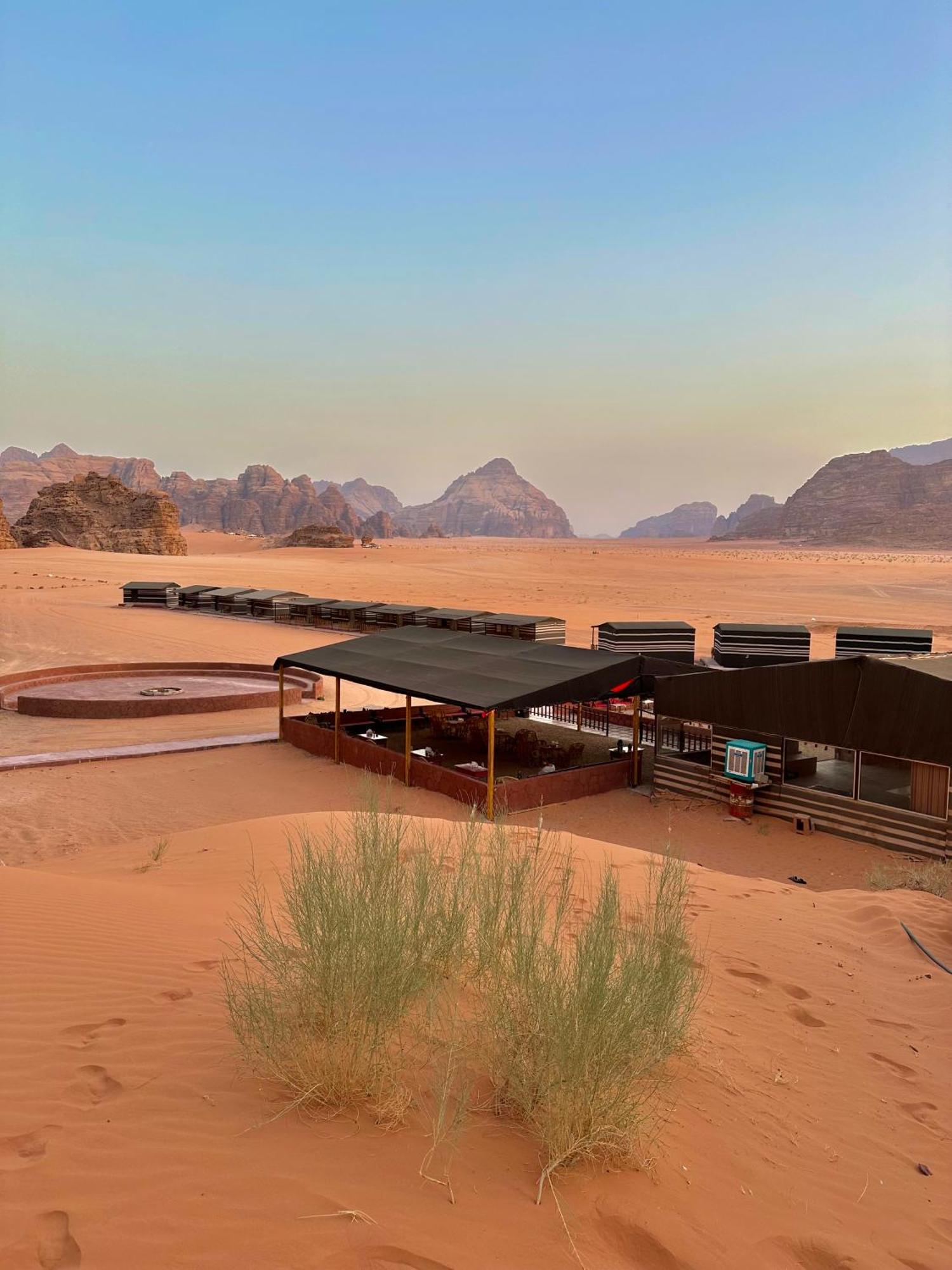 Wadi Rum Magic Camp 外观 照片
